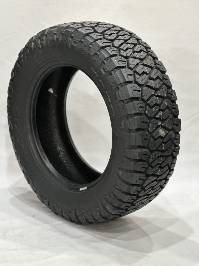لاستیک مکسس (MAXXIS) مدل (AT-811) سایز 265/60R18